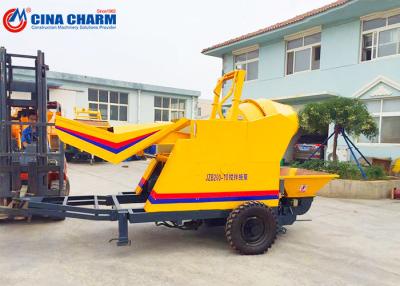 China Hydraulic Jacking Legs Small Cement Pump , Towable Concrete Pumping Equipment for sale