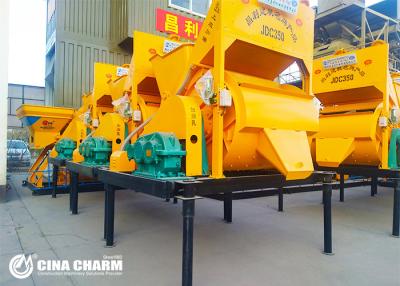 China 17.5m3/h Self Loading Concrete Mixer for sale