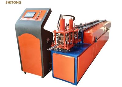 China Gegalvaniseerde stalen lichte stalen rolvormende machine met 7,5 kW hoofdvermogen en Cr12Mov snijbladmateriaal Te koop