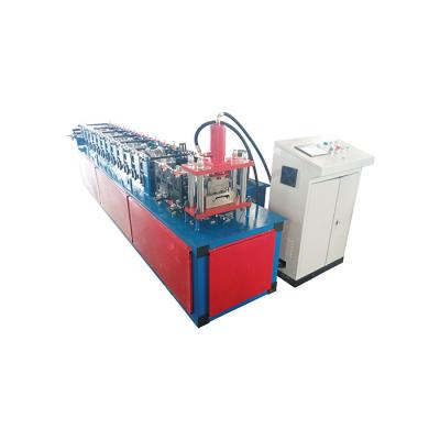 China Modo de corte da coluna de guia hidráulica Roller Shutter Door Roll Forming Machine 300 H Estrutura principal de aço 380V/50Hz/3Phase à venda