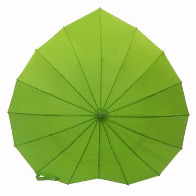 China Heart Shape Gift Manual Open Special Advertising Umbrella Can Custom Printing for sale