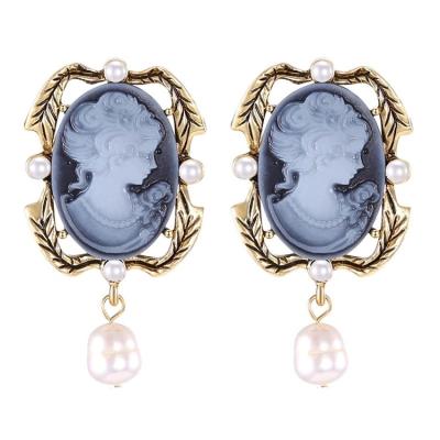 China Romantic/Sweet 3D Palace/New Fashion Vintage/Vintage Embossed Beauty Head Earrings for sale