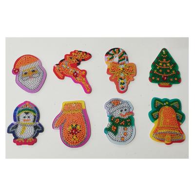 China Modern 8 Pcs Set Christmas Design Diamond Painting Keychains for sale