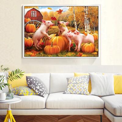 China Happy Cartoon Sunloop Pig Autumn Pumpkin Diamond Painting for sale