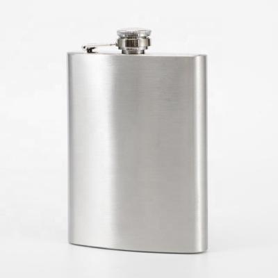 China Wholesale Customized Stainless Steel Spike Wholesale Customized 500ml Silver Wine Whiskey Hip Flask For Men for sale