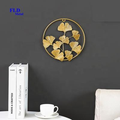 China Europe dropshipping surround gold wrought iron ginkgo leaf metal art wall decor for sale