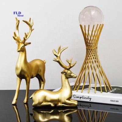 China Europe Dropshipping Living Room Gold Flamingo Indoor Modern Nordic Lucky Accessories Luxury Table Crystal Ball Deer Other Home Decor for sale