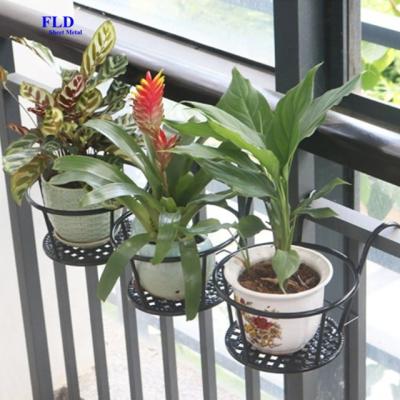 China Dropshipping Garden Plant Stand Round Base/Flower Pot Holder Hanging Metal Plant Stand Indoor Outdoor Metal for sale