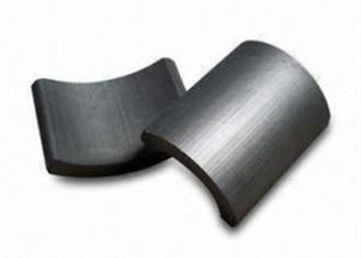 China Customized Arc Segment Anisotropic Ferrite Magnets For Louderspeaks / Sensors for sale