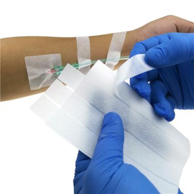 China Non Woven Self Adhesive Medical Surgical Fixation Bandage Patch for sale