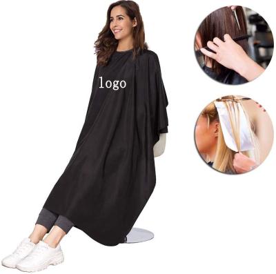 China Wholesale Salon Apron Cape Hair Cutting Salon Printing LOGO With Metal Snap Custom Barber Cape Dress for sale