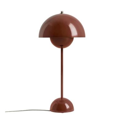 China Creative Danish Nordic modern minimalist personality study table lamp bedside bedroom designer hotel table lamp for sale