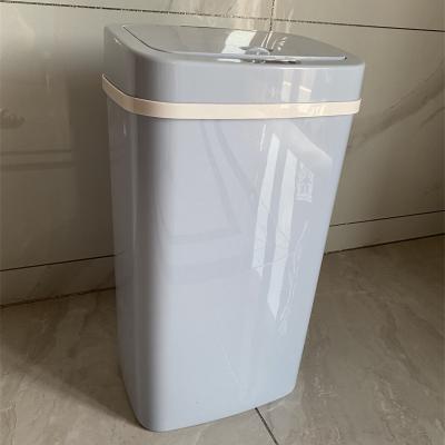 China Stored Sensor Popular Convenient Electronic Trash Bin Sensor Luxury Automatic Smart Automatic Trash Can for sale