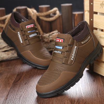 China Zapatos De Hombre Wear-resistant Leather Shoes New Men's Casual Shoes Autumn And Winter Thick-soled Lace-up Outdoor Fashion Men's Casual Shoes for sale