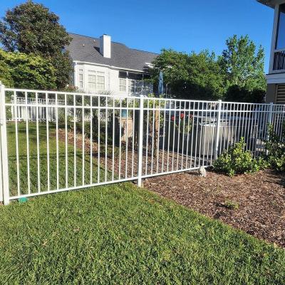 China Wholesale Cheap Aluminum Fence Directly Easily Assembled Factory Panels Garden Pool Fencing Metal Fence for sale