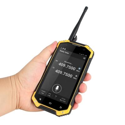 China 4.7 Inch IP68 Waterproof Radio Rugged Walkie Talkie UHF/VHF Smartphone With NFC Function 3GB RAM +32GB ROM for sale