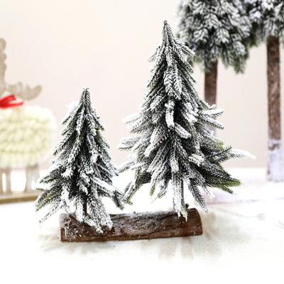 China Logo Fir Christmas Tree Branch Customers Home Decoration Christmas Tree With Light for sale