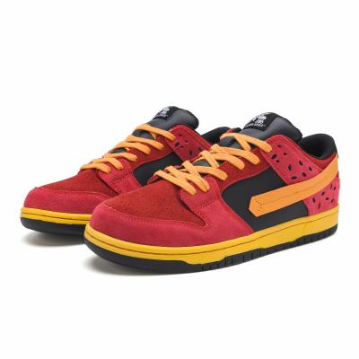 China Latest Fashion Trend Comfortable Non Slip Red Black Casual Sports For Running Shoes Men for sale