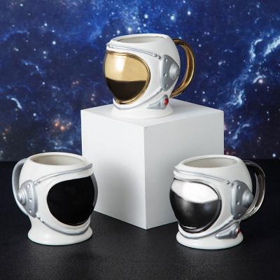 China 3D Creative Astronaut Stocked Helmet Shape Large 3d Coffee Mug, 3D Mug Water Mug Wholesale for sale