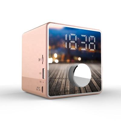 China Mini Portable V4.2+EDR Speaker Clock Radio Wireless Function for sale