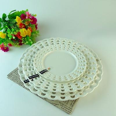 China Supplier SUSTAINABLE STOCK China Factory Wholesale Dinnerware Ripple Rim Glazed Ceramic Charger Dish for sale