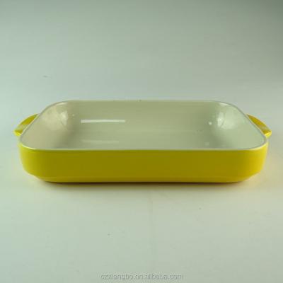 China Sustainable bulk yellow color glazed rectangular ceramic ceramic bake tray bakeware mold with double ears for sale