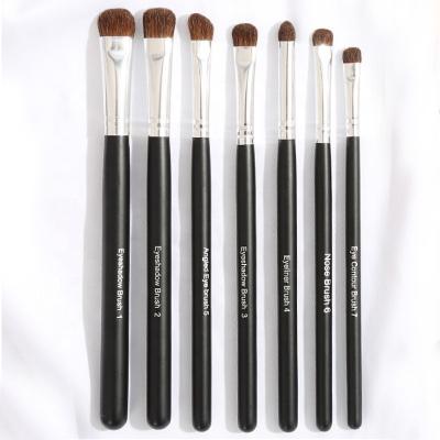 China Angular Blush 7 Pcs Luxury Popular Silver Gold and Black Eyeshadow Cosmetic Makeup Brush Custom Brush for sale