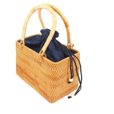 China Handmade Rattan Woven Straw Bag Summer Women Messenger Cross - Body Bags Girls Beach Handbag 2020 Small for sale