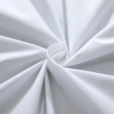 China Hotel Bedding Fabric 60*40s 300T Satin Fabric 100% Cotton Fabric Shrink-Resistant for sale