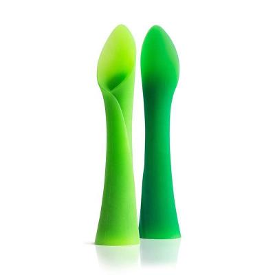 China 2021 Baby Product Silicone Baby Feeding Training Administers / Bent Spoon Silicone Baby Spoon Spoon for sale