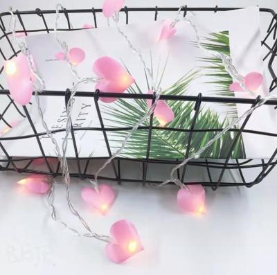 China Custom Christmas Decoration 5m-10m Heart Shape 110v Led String Light for sale