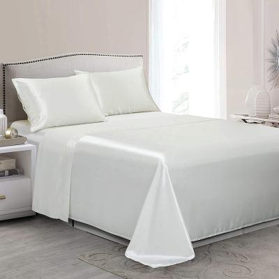 China Anti-Static White 4 Pieces Fitted Or Flat Sheet Brushed Microfiber Solid Color Luxury King Size Bedding Set for sale