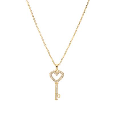 China Jewelry Romantic Wholesale Brass Heart Key Pendant Necklace For Women for sale