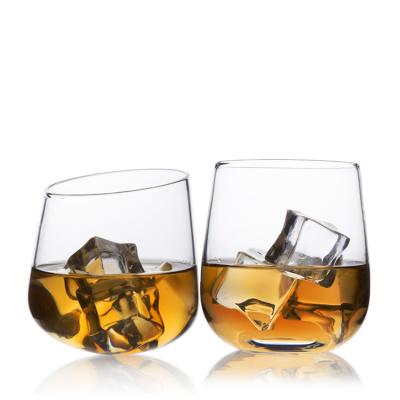 China Hot Selling Lead-Free Crystal Creative Round Bottom Bevel Custom Glass Whiskey Glass Te koop