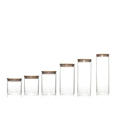 Chine Custom Design Jar Food Storage Canister Transparent Borosilicate Glass With Bamboo Cover à vendre