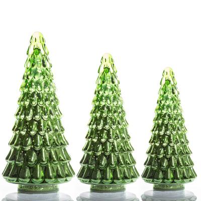 Cina Christmas Tree Shape Decoration Battery Operated Glass Led Christmas Tree Lighting in vendita