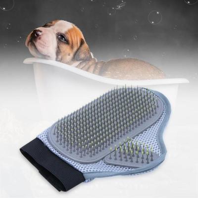 China Viable Rubber Dog Cat Hair Palm Shape Grooming Bath Brush Comb For Dog Cat Grooming Tools Pet Clean Brush for sale