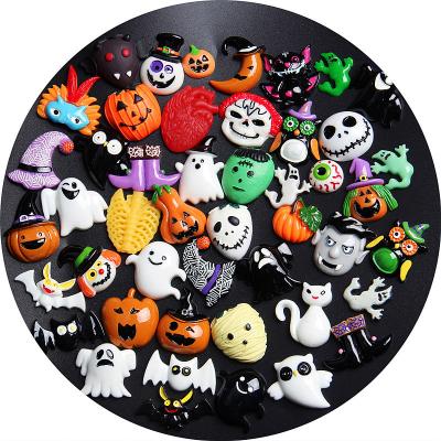 China Wholesale Resin Pendants Charms Pumpkin Bat Ghost Face Halloween Charms for sale