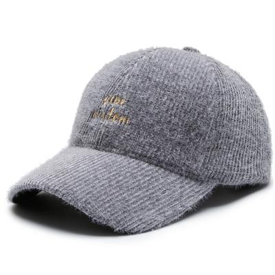 China COMMON Unisex Polyester Letter Embroidery 6 Panel Hat Comfortable Fitted Luxury Baseball Cap for sale