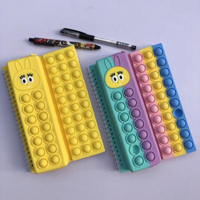 China Loose Leaf Bubble Notebook with Pen Bag Stress Reliever Notebook for sale