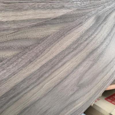 China 0.50mm Natural Sliced ​​America Root Walnut Veneer High Quality Modern Sliced ​​Veneer for sale