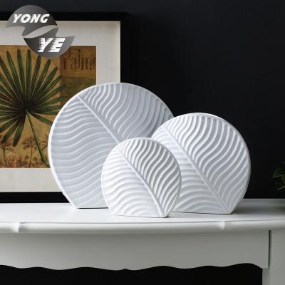 China Table Top Vase European Matte Design Wedding Centerpieces Porcelain Striped Embossed Decorative Ceramic Flower Vase for sale