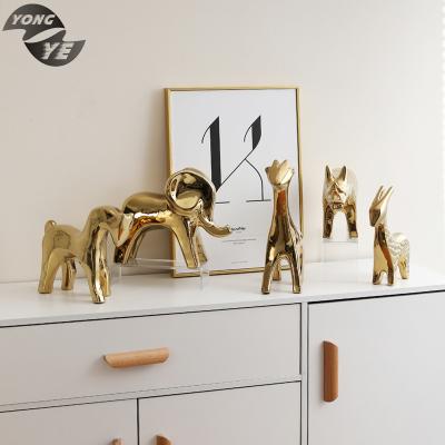 China Matte Luxurious Ceramic Home Decor Accessories Wholesale Home Decor Horse Animal Interior Decoration Ceramic Pieces For Home for sale