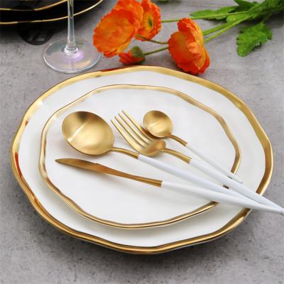 China Viable Modern Decorative Kitchen Dishes Luxury Matte Black Porcelain Dinnerware Set for sale