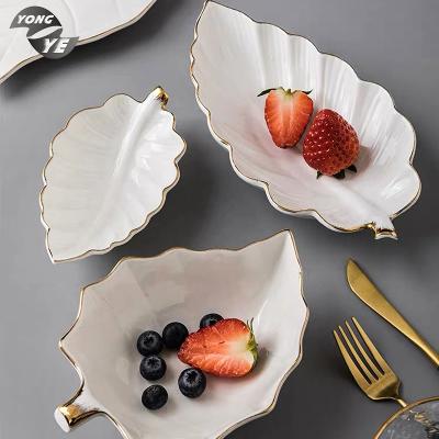 China Viable Elegant Tabletop Dish Ceramic Container Leaf Shape Hotel Pure White Ceramic Dessert Tableware Dish For Restaurant for sale