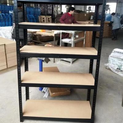 China MAGAZYNOWY METALOWY CZARNY 180x90x40 875kg Storage Shelving Unit Cheap Corner Garage Shelving MAJESTIC boltless racking for sale