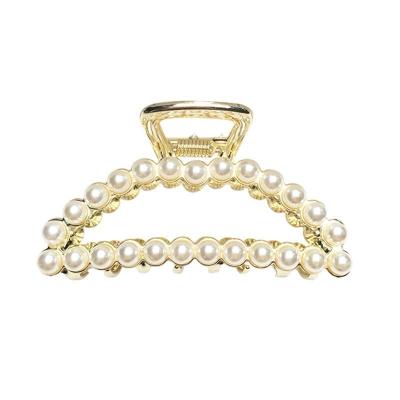 China Retro Environmentally Friendly Korean Metal Pearl Hair Clip, Large Geometric Claw Hair Accessories for sale