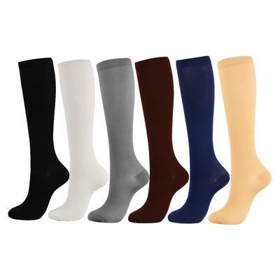 China Custom Wholesale Breathable Basket Black White Athletic Sports Compression Cycling Socks for sale