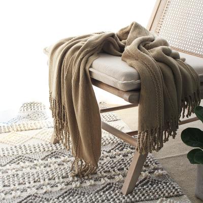 China Newest Top Selling Covering Light Weight Mesh Beach Blanket Sofa Throw Couch Knitted Decorative Anti Dust Mite for sale