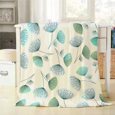 China Anti-pilling Small Moq Soft Warm Cozy Flannel Plush Throw Blankets Custom Printed Dandelion Pattern Fleece Blanket for sale